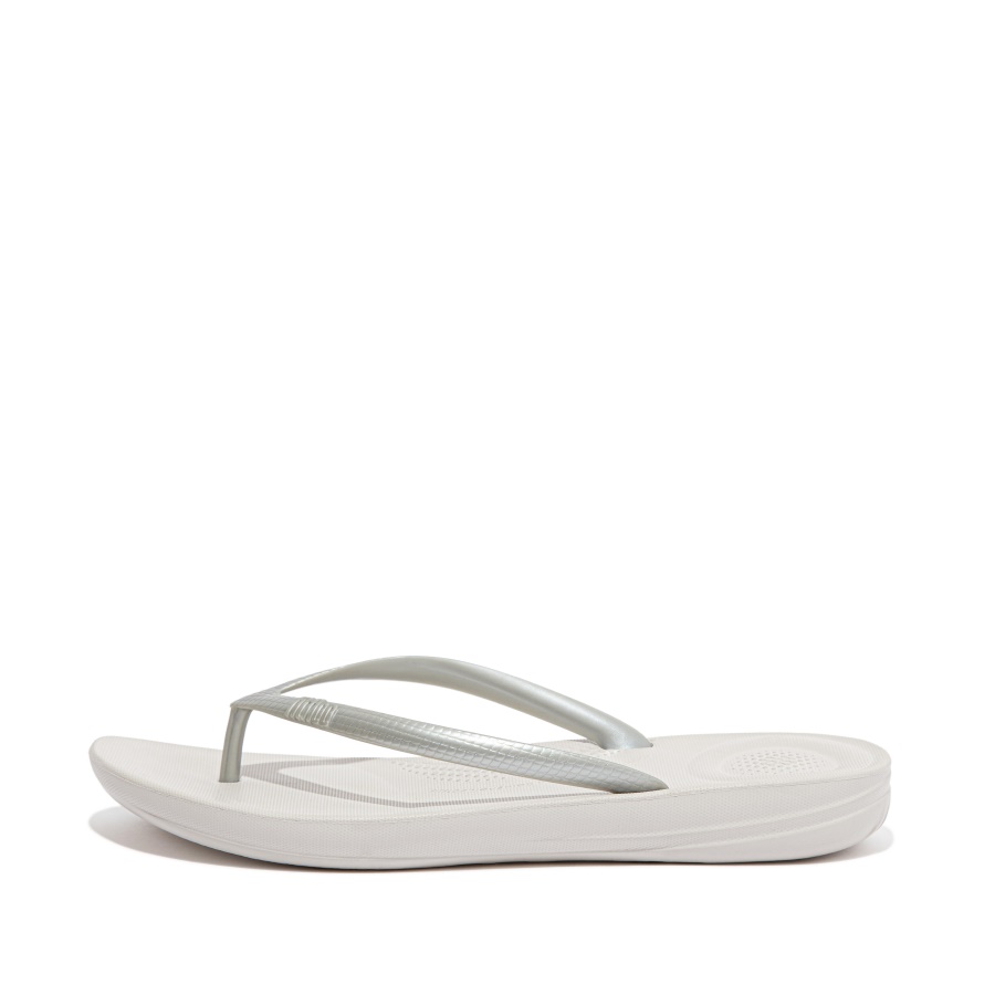 Fitflop Ergonomic Flip-Flops Silver